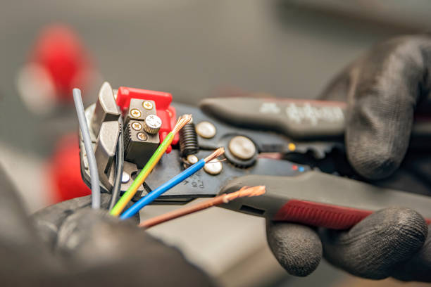 Best Electrical Contractors for Businesses  in Anaheim, CA